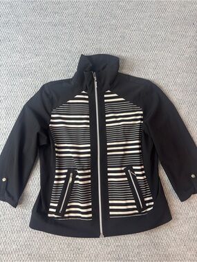 Zenergy By Chicos Zip Up Sz 0 Black / Cream Woman’s